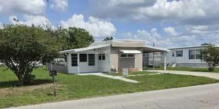4812 Coral St Gallery 1