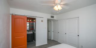 Beautiful Home in Biltmore Corridor Gallery 10