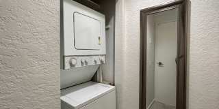 AVAILABLE NOW!! 2 Bedrooms 2 Bathroom Condo in Palm Springs! Gallery 22
