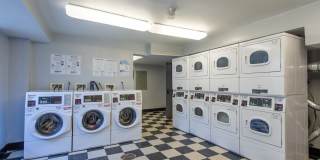 Columbia Uptown Apartments Gallery 10