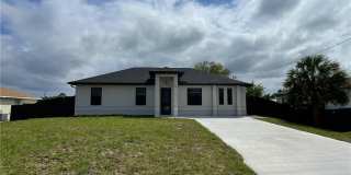 528 Raintree Street E Gallery 1