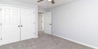 The Oaks Apartments Gallery 12