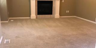 4 Bed, 3 Bath with Fenced Backyard!! Gallery 3