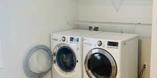 4 bed/3bath-University Elementary School/IU Health/IU Golf Course Gallery 38