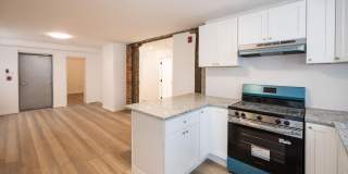 711 W THOMPSON Street Gallery 1