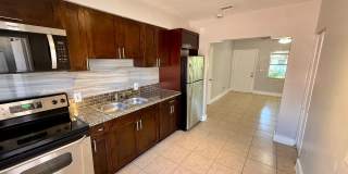 1467 NW 53rd St # 1 Gallery 7