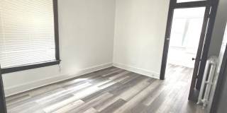 8026 S Aberdeen Street Gallery 22