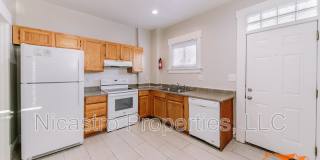 174 E 11th Avenue Gallery 29