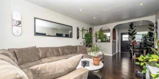 5327 Cahuenga Blvd Unit C Gallery 4