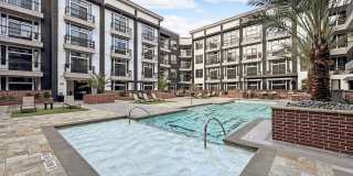 3800 Main Gallery 4