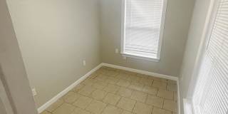 125 Glenwood Court - 202 Gallery 7