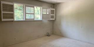 Adorable 3 Bed 1.5 Bath Covell Commons Condo ( fall Rental ) Gallery 26