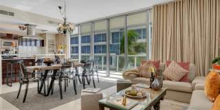 3737 Collins Ave Gallery 10