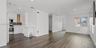 13990 SW 160th Ter Gallery 8