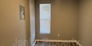 7134 S Cornell Ave Gallery 6