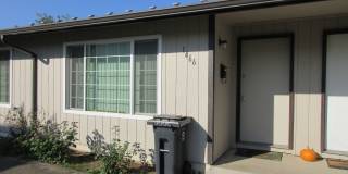 Updated, Spacious One Bedroom Gallery 1