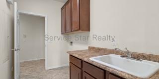 3724 E Robin Ln Gallery 28
