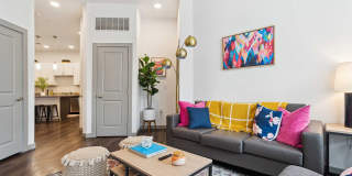 Student Housing-East Village Gallery 16