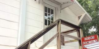 Nice 1 bedroom 1 bath Apt., great location Walking distance to PSU.. ALL UTILITIES Included except electric Gallery 1