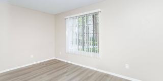 Oak Tree Court Gallery 49