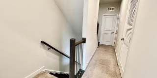 214 South Newkirk Street Gallery 19