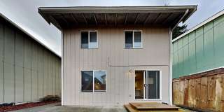 6102 Carmel Ln SE Gallery 1