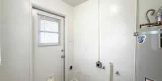 Single Level Cottage Near Downtown! Single Level Cottage Near Downtown! Gallery 6