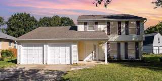 Room in 5 Bedroom Home in Charlotte Gallery 1