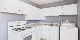 3 bedroom rental ~ 3810 Mesa Verde ~ Available now! Gallery 6