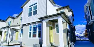 Stunning Townhomes! Gallery 1