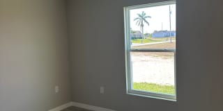 Beautiful 4/2 newer construction- coming soon Gallery 17