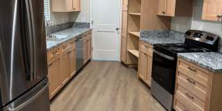 3 BD 2 BA House in Yuba City! AVAILABLE NOW!! Gallery 4