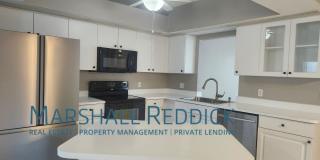 3 BED 2 BATH SINGLE FAMILY HOME ON FRESH WATER CANAL WITH DOCK Gallery 6