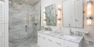 2575 Pine Tree Dr Gallery 19