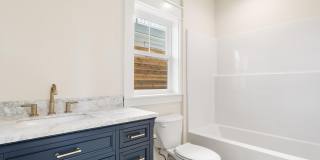 480 Southeast Reed Market Road Gallery 29