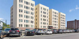 25 W Broadway 25 W Broadway Gallery 1