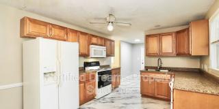 2204 Celeste Ct Gallery 7
