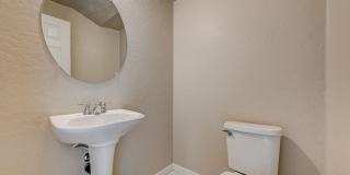 4 Bedroom Home in Silverstone Ranch Gallery 9