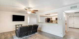 4bed, 2bath Glendale home with a pool! Gallery 23