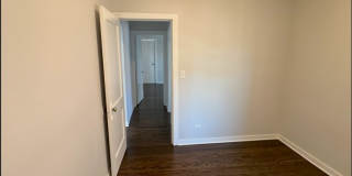 1344 Wisconsin Avenue Gallery 28