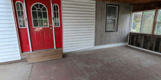 Spacious Davenport Home Near Central Davenport! Gallery 4