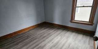 Upper 3 bedroom unit Gallery 8