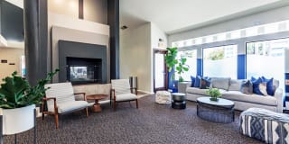 Veranda La Jolla Gallery 24