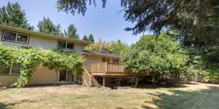 Beautiful 4 Bedroom Home Gallery 43