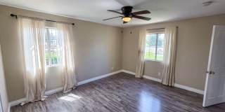 5 Bed 3 Bath House Available Now! Gallery 31