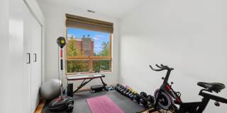 885 N Hermitage Avenue Gallery 15