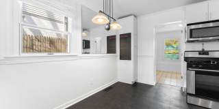 10628 S DUNMOOR Drive Gallery 9