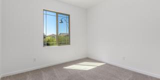 1935 N Marketside Ave Gallery 13