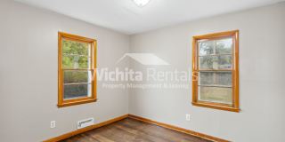 3 BD/1 BA home near Friends University! Gallery 12