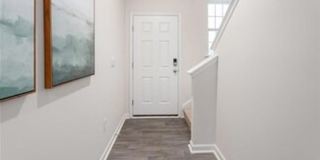 Modern 3-Bedroom Townhome with Garage in North Village Townes Gallery 16